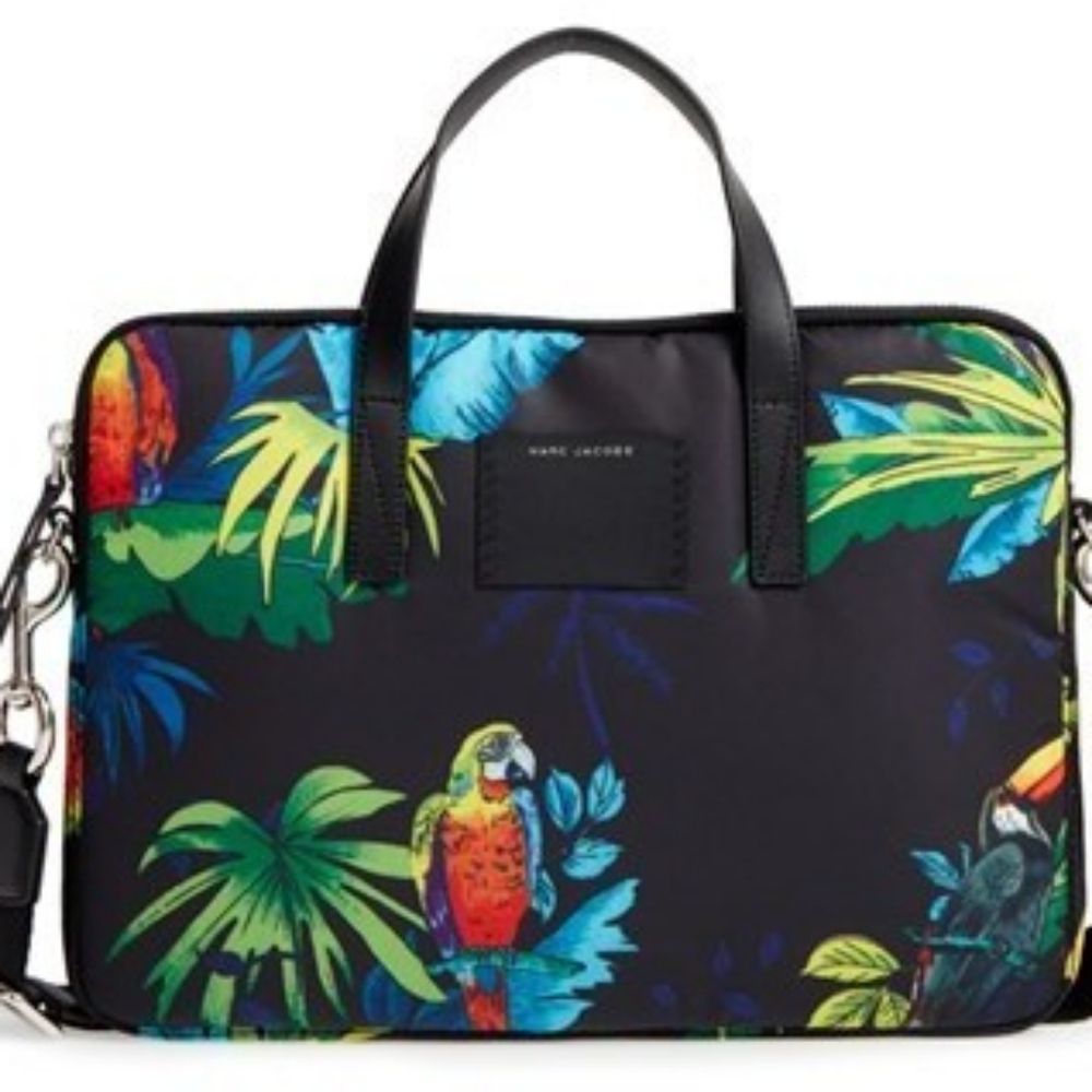 In search of Marc Jacobs parrot laptop bag!